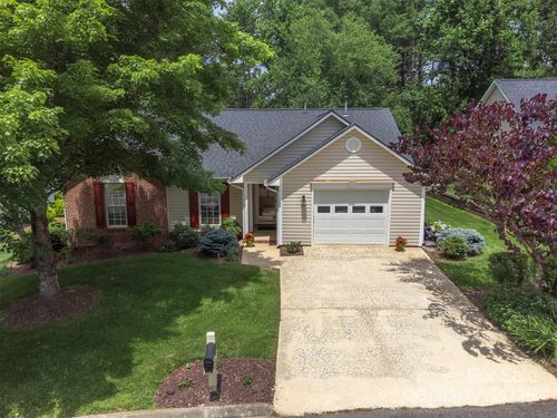 330 Stonehollow Rd, Fletcher, NC, 28732-8669 | Card Image