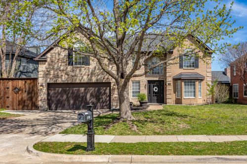 2708 Ponderosa Pine Dr, Flower Mound, TX, 75028-3638 | Card Image