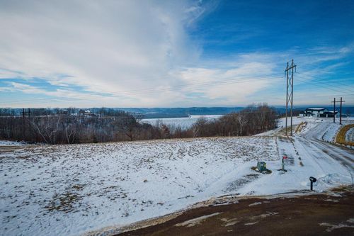 Lot 7 Eckert Ln, Genoa, WI, 54632-8923 | Card Image