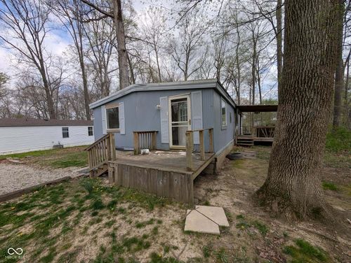 249 Ole Rocking Chair Way, Cloverdale, IN, 46120-8847 | Card Image