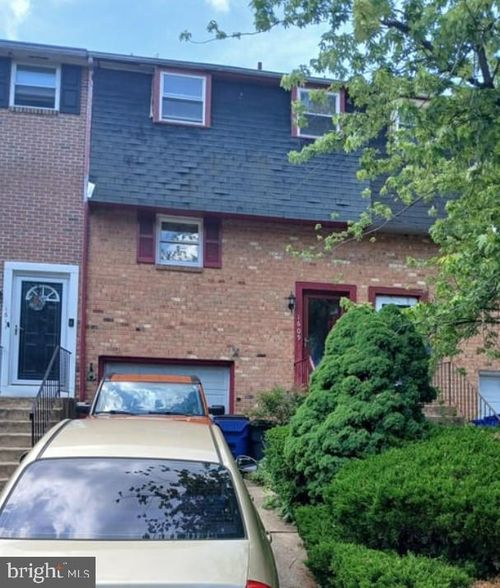 1609 Bonwood Rd, WILMINGTON, DE, 19805-4633 | Card Image
