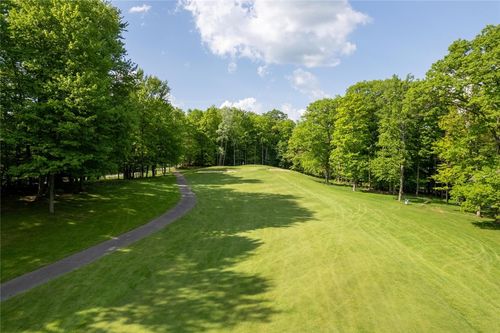 13A 210 Crooked Island Rd., Dubois Area School District, PA, 15801 | Card Image