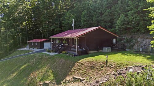 850 Cliffs Edge Road, East Bernstadt, KY, 40729 | Card Image