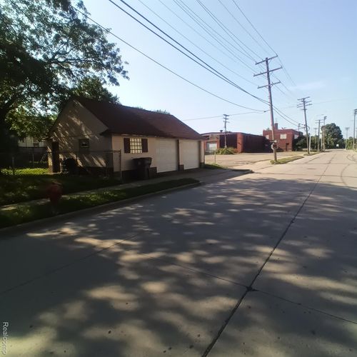 50 W Benson St, Ecorse, MI, 48229-1505 | Card Image