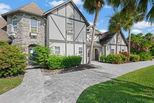 121 Queen Eugenia Ct, Hutchinson Island, FL, 34949-8318 | Card Image