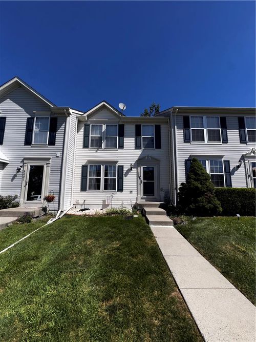 3433 Westview Dr, Perkiomenville, PA, 18074-9465 | Card Image