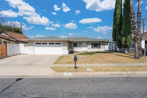 624 N Yucca Ave, Rialto, CA, 92376-5740 | Card Image