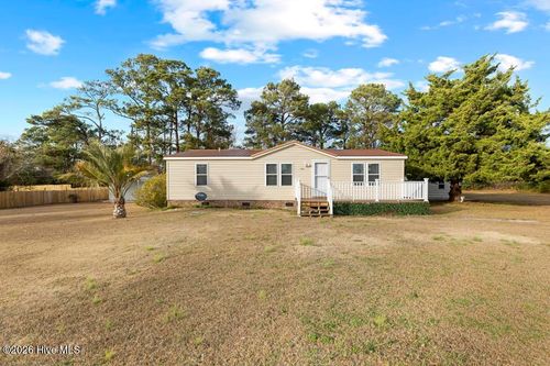 137 Wendy Hill Lane, Sneads Ferry, NC, 28460 | Card Image