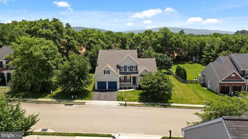 212 Chieftan Ln, BOONSBORO, MD, 21713-2655 | Card Image