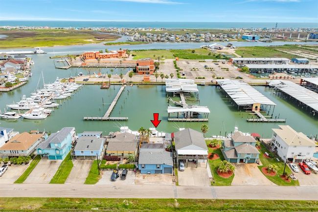 57 Marlin Ln, House other with 3 bedrooms, 4 bathrooms and null parking in Freeport TX | Image 6