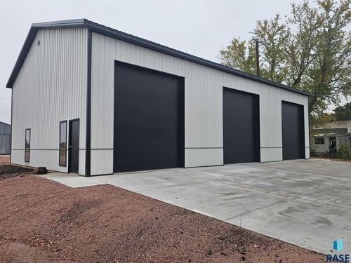 205 N Clark Ave Avenue, Dell Rapids, SD, 57022 | Card Image