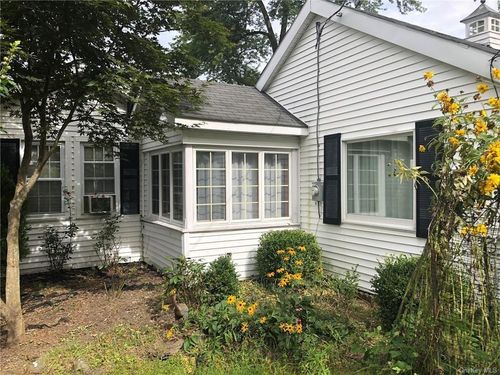 17 Brookside Rd, Monroe, NY, 10950-4808 | Card Image