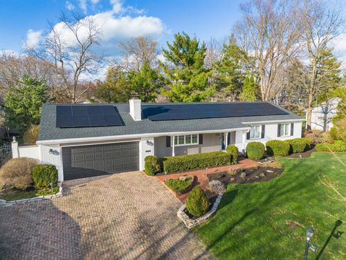 2200 Nayland Rd, Upper Arlington, OH, 43220-4655 | Card Image