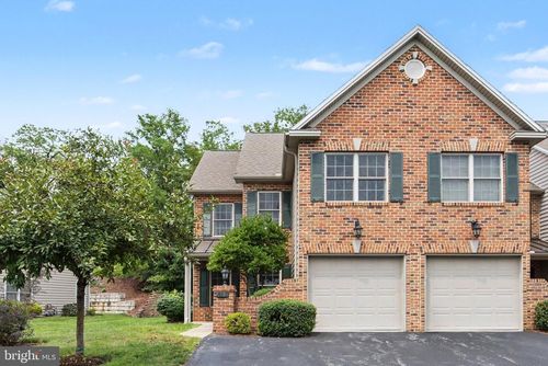 5135 Mendenhall Dr, MECHANICSBURG, PA, 17050-8356 | Card Image