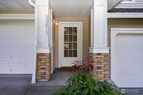 2-3-22617 42nd Pl S, Kent, WA, 98032-2306 | Card Image
