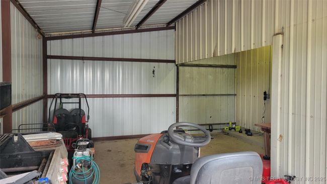 9725 County Road 3470, House other with 4 bedrooms, 3 bathrooms and null parking in Stratford OK | Image 55
