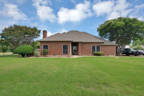 307 Johnson Ln, Red Oak, TX, 75154-1485 | Card Image