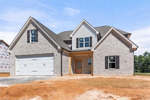 153 Canton Dr, Lexington, NC, 27295-9924 | Card Image