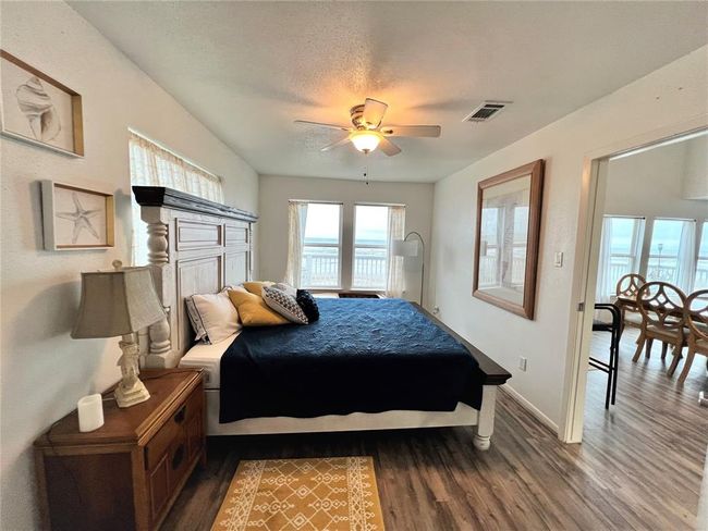 219 Whispering Palms, House other with 3 bedrooms, 2 bathrooms and null parking in Freeport TX | Image 15