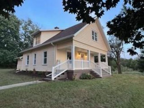 6944 Sw Thornton Rd, Clarksdale, MO, 64430-9183 | Card Image