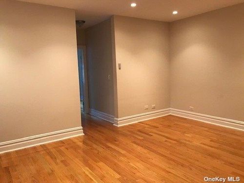 2i-109 Queens Blvd, Forest Hills, NY, 11375 | Card Image