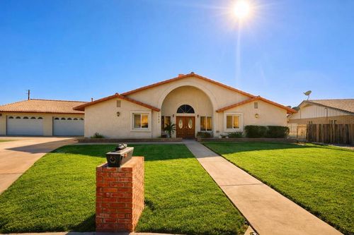 1053 Catalina Dr, Blythe, CA, 92225-1076 | Card Image