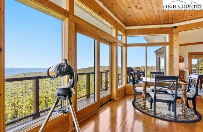 311 N Pinnacle Ridge Rd, House other with 3 bedrooms, 5 bathrooms and null parking in Beech Mountain NC | Image 14