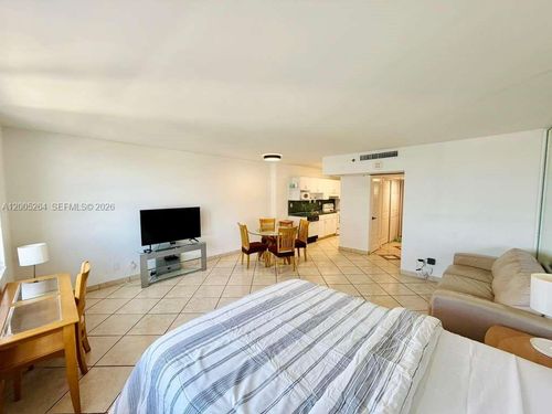 731-100 Lincoln Rd, Miami Beach, FL, 33139-2013 | Card Image