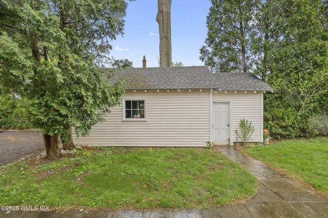 Garage and storage | Image 58