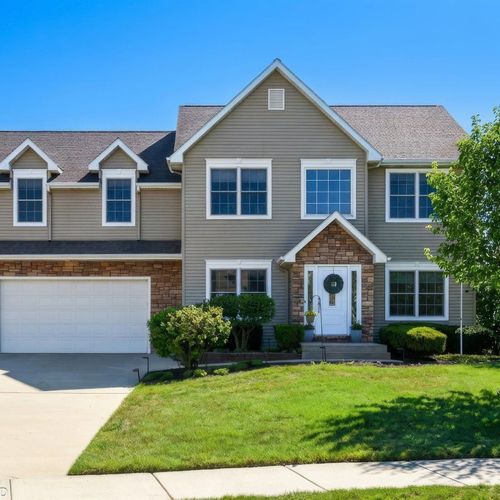 5915 Wacker Drive, Stevensville, MI, 49127 | Card Image