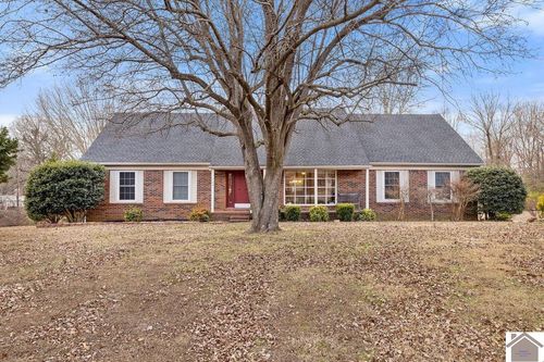 104 Hickory Hill Dr, Benton, KY, 42025-7632 | Card Image