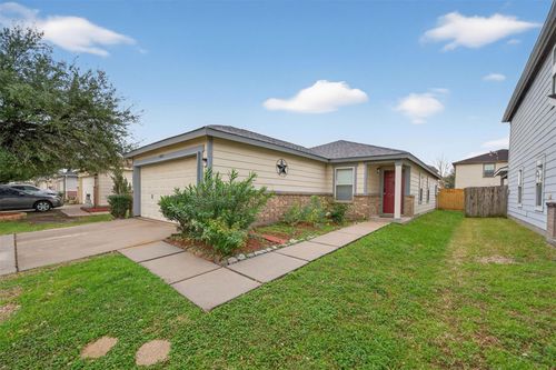 18927 Remington Bend Dr, Houston, TX, 77073-4459 | Card Image