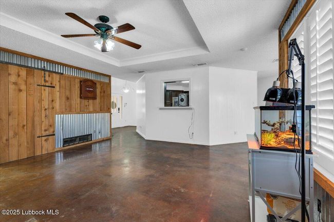 2022 Buffalo Dr, House other with 3 bedrooms, 2 bathrooms and null parking in Levelland TX | Image 12
