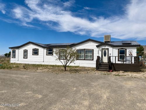 205 Wren Street, Winnemucca, NV, 89445 | Card Image