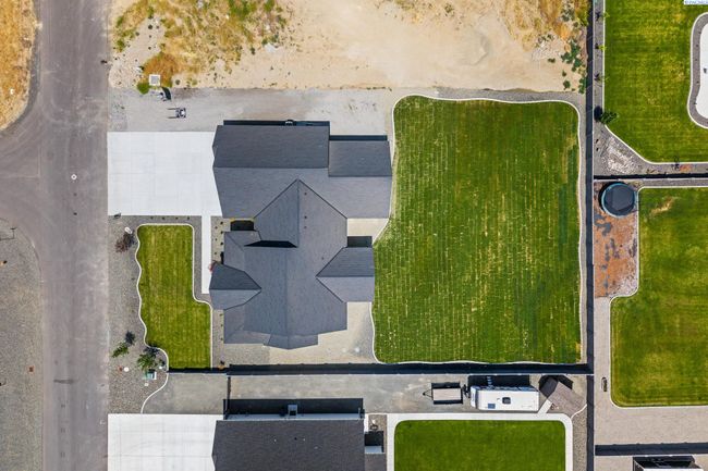 6537 Lazy B Dr, Home with 5 bedrooms, 4 bathrooms and null parking in Pasco WA | Image 50