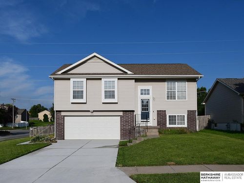 7232 S 179th Street, Omaha, NE, 68136 | Card Image