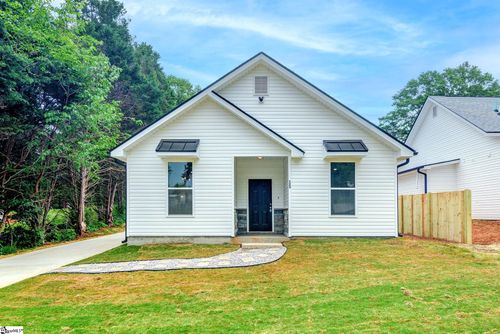 125 2nd St, Greenville, SC, 29605-5877 | Card Image