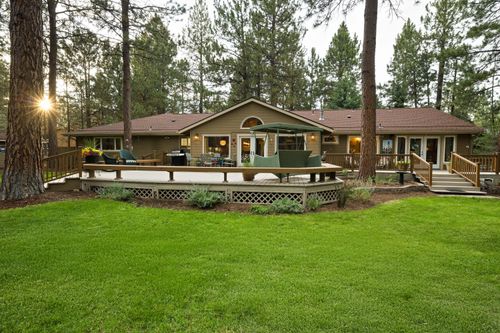 14853 Crupper, Sisters, OR, 97759-9531 | Card Image