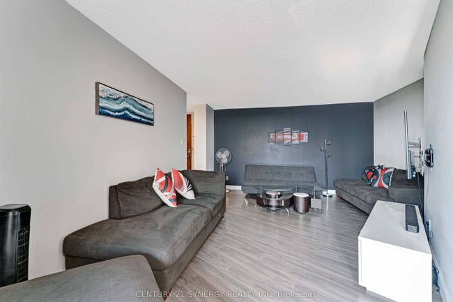 718 - 2000 Jasmine Cres, Condo with 2 bedrooms, 1 bathrooms and null parking in Ottawa ON | Image 7