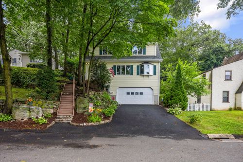 70 Ohio Avenue Ext, Norwalk, CT, 06851-2730 | Card Image