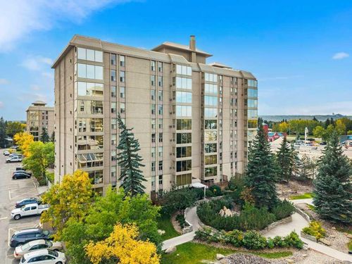 504-4555 Varsity Lane Nw, Calgary, AB, T3A2V6 | Card Image
