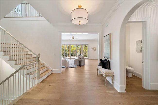 1068 Moores Mill Rd Nw, House other with 6 bedrooms, 7 bathrooms and null parking in Atlanta GA | Image 7