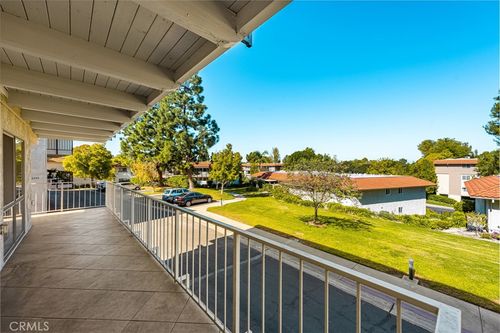 a-2286 Via Puerta, Laguna Woods, CA, 92637-2438 | Card Image