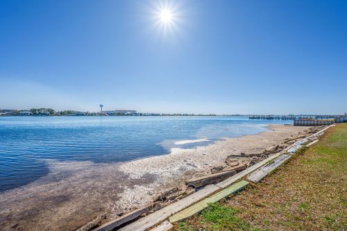 3a-300 W Miracle Strip Pkwy, Mary Esther, FL, 32569-1834 | Card Image