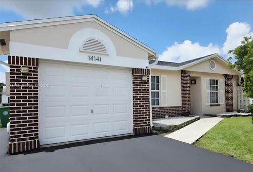 14141 Langley Pl, Davie, FL, 33325-6421 | Card Image