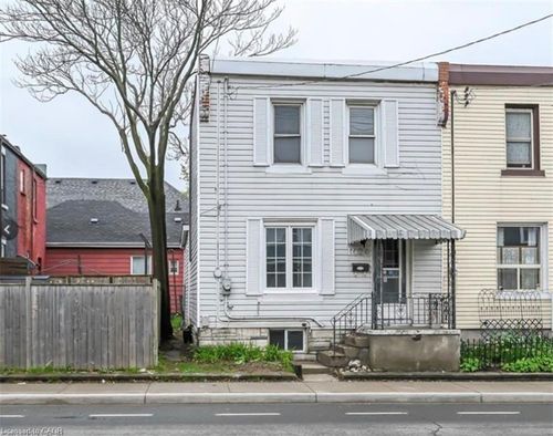 1024 Cannon St E, Hamilton, ON, L8L2H6 | Card Image
