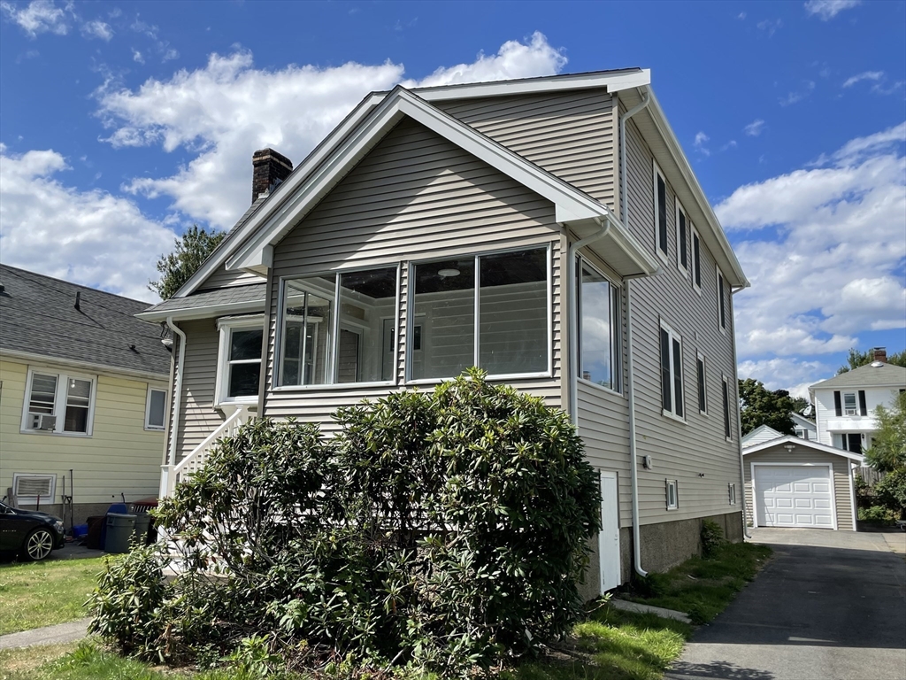 Hobart St, Quincy, MA 02170