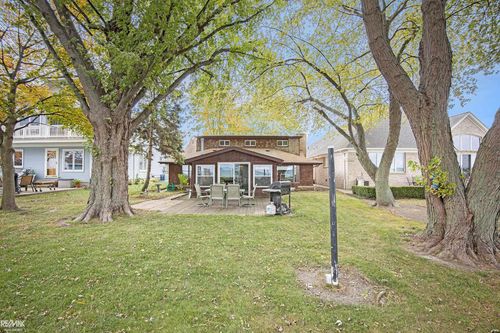 8014 Anchor Bay Dr, Clay, MI, 48001-3600 | Card Image