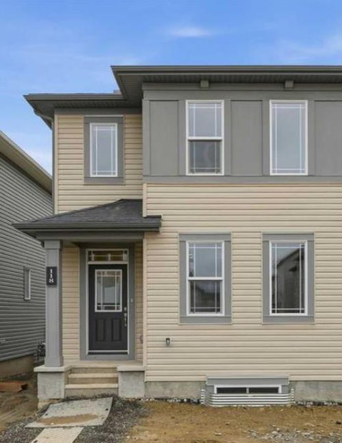 29 Yorkstone Gdns Sw, Calgary, AB, T2X5N2 | Card Image