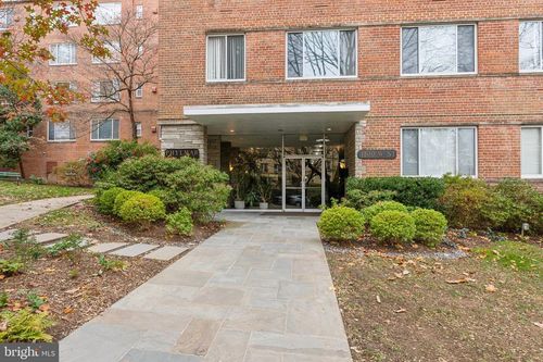 apt-511-4100 W St Nw, WASHINGTON, DC, 20007-4028 | Card Image